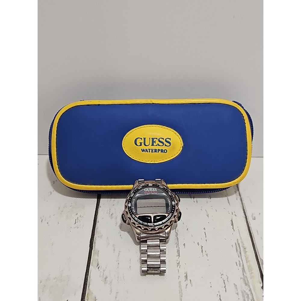 GUESS Waterpro Indiglo 8 Lap Quartz Digital Men's Watch Sz 6 1/2